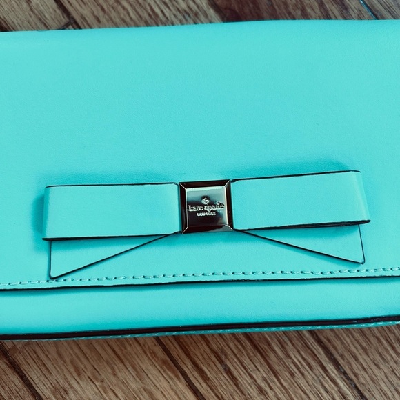 Kate Spade Montford Park Leather Keira Clutch, Giverny Blue, 9.5” x 5”x 1” - Picture 3 of 7